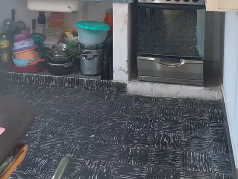 Casa en Venta en Castelar Sur, USD 97.000