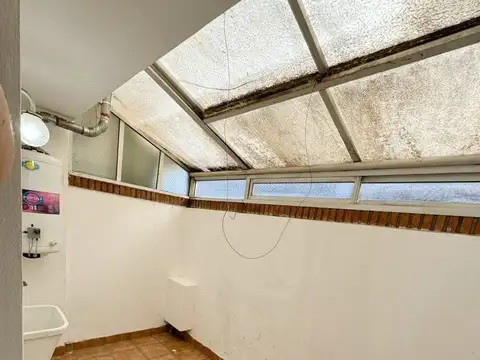 Venta duplex 2 ambientes Ramos Mejía con lavadero