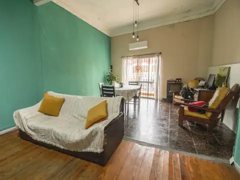 Depto Tipo Casa en Venta de 4 ambientes