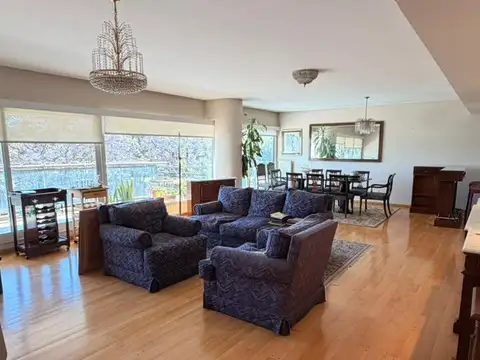 Departamento en Venta con 2 cocheras