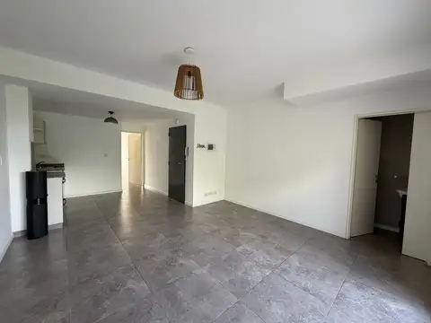 Departamento en Alquiler en Parque Chas, $ 950.000