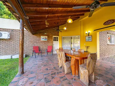 Casa en Venta con 1 cochera