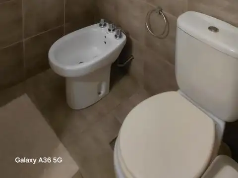 Casa en Venta con 6 cocheras
