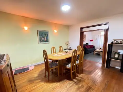 Casa en Venta en Flores, USD 250.000