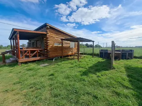 Casa en Venta con 4 cocheras