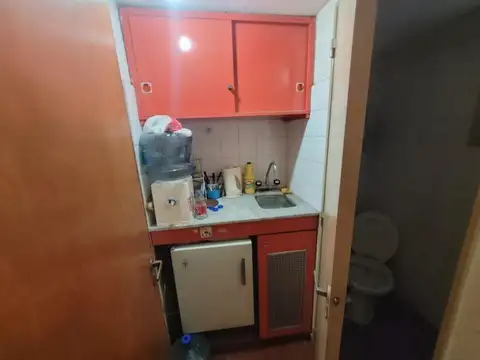 Oficina en Venta 60 años