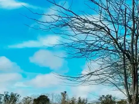 Terreno en Venta en Abril Club De Campo, USD 100.000