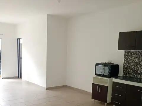 Lisandro de la Torre 2800, Piso 1
