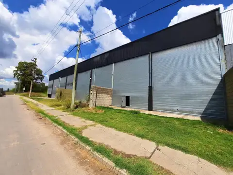 Galpon en Venta 10  mts Frente