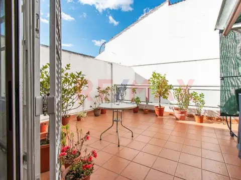 Depto Tipo Casa en Venta de 4 ambientes