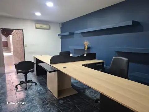 GALPON EN ALQUILER 1000 M2 APROX EN 2 PTAS LANUS O