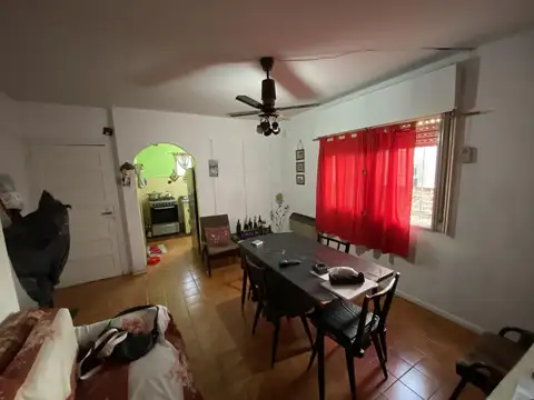 Depto Tipo Casa en Alquiler de 2 ambientes