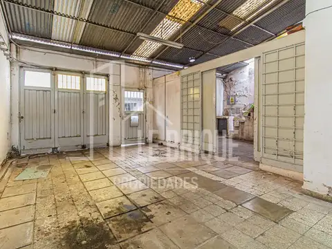 Terreno en Venta en Villa Ortuzar, USD 260.000