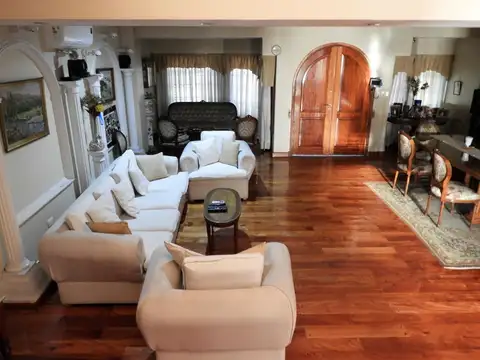 Casa en Venta de 4 dormitorios
