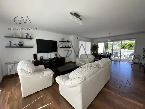 Jorge Newbery 4550, Mar Del Plata, Buenos Aires, Argentina.