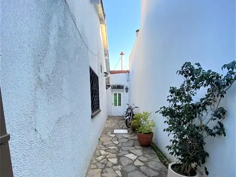 Casa en Venta en Villa Adelina, USD 230.000
