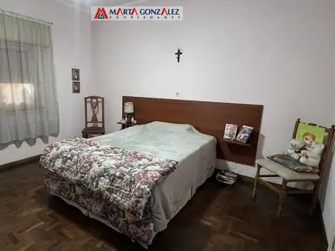 Depto Tipo Casa en Venta 40 años