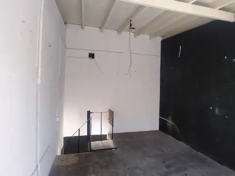 Local en Alquiler en Moreno, $ 400.000