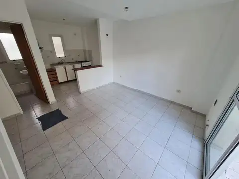 Departamento tipo dúplex en alquiler en La Plata