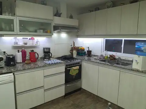 Casa en venta barrio privado La Yaya