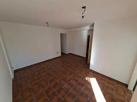 Hermoso Departamento 3 Ambientes En Alquiler En Carapachay