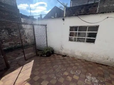 Depto Tipo Casa en Venta al Este