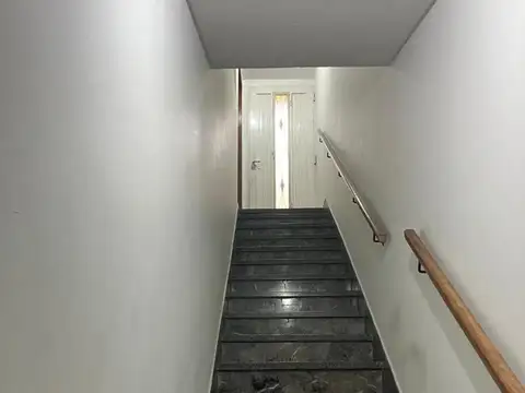 Depto Tipo Casa en Venta con 4 cocheras