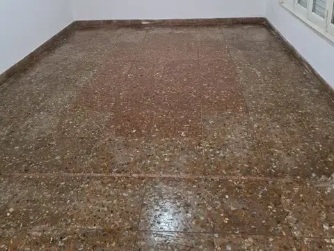 Depto Tipo Casa en Alquiler en Monte Chingolo, $ 480.000