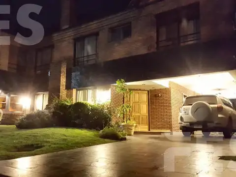 Casa en Venta de 5 dormitorios