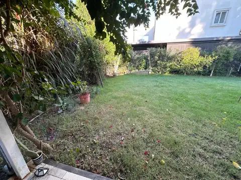 Casa en alquiler barrio Atardecer