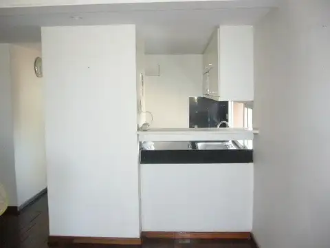 Departamento en Alquiler en Olivos, $ 800.000