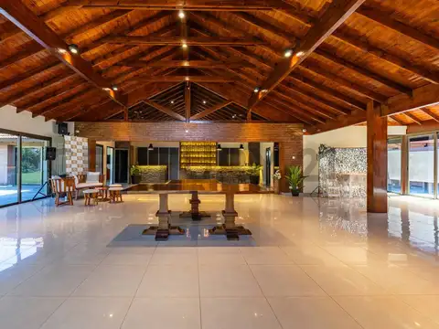 Oficina en Venta en Ituzaingó, USD 599.000