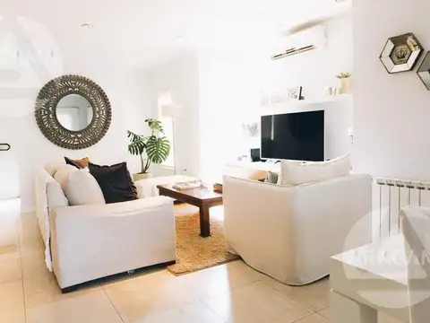 Casa en Venta en El Roció, USD 495.000