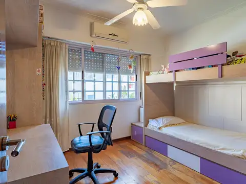 VENTA - Casa - 4 Dormitorios - España y Hospitales, Rosario