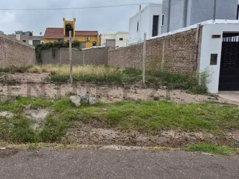 CENTURY 21 VENDE LOTE EN MAIPU MENDOZA.