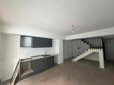2 AMBIENTES DUPLEX C/ BALCON PALERMO CHICO