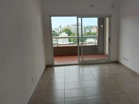 Departamento en Alquiler en Villa Saenz Peña, $ 900.000