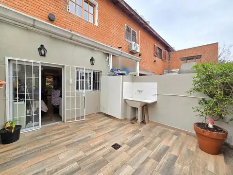 Depto Tipo Casa en Venta al Oeste