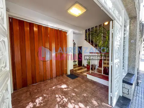 Depto Tipo Casa en Venta en Villa Pueyrredón, USD 240.000