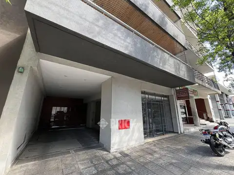 COCHERA FIJA DESCUBIERTA N° 11 EN PLANTA BAJA EN AV. JUAN DE GARAY AL 3700 (HAY OTRAS)