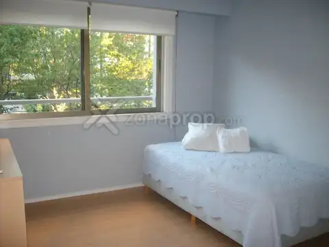 Departamento en Alquiler de 4 ambientes