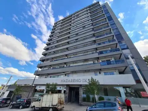 Avenida J. M. de Pueyrredón 900
