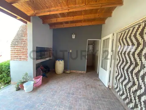 Casa quinta con piscina en venta Etcheverry