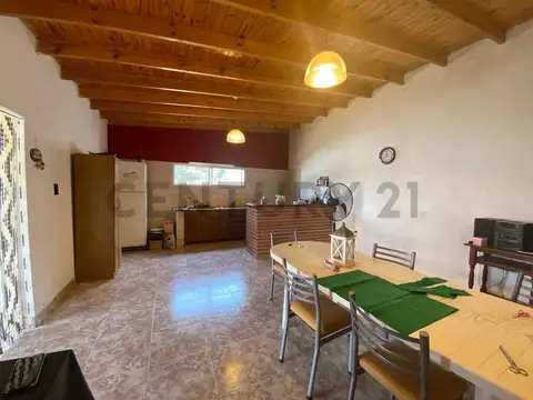 244 entre 45 bis y 46 , Piso 0