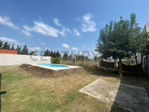 Casa 2 ambientes con 1 baño