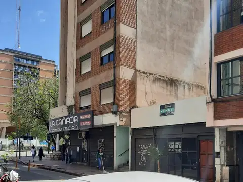 Caseros 382