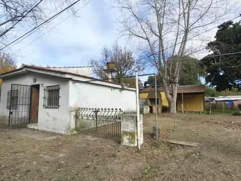CASA VENTA 3 AMBIENTES LAS TONINAS CON LOTE LIBRE