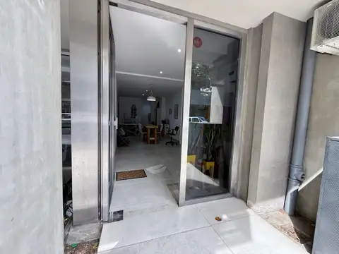 VENTA - Local Comercial al frente con baño. Cordoba y Francia, Rosario