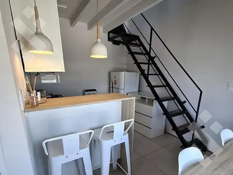 VENTA MINI DÚPLEX CON MIRADOR - LAS GRUTAS