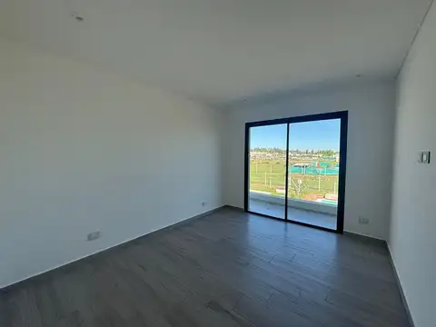 CASA EN VENTA EN SANTA LUCIA - PILAR DEL ESTE
